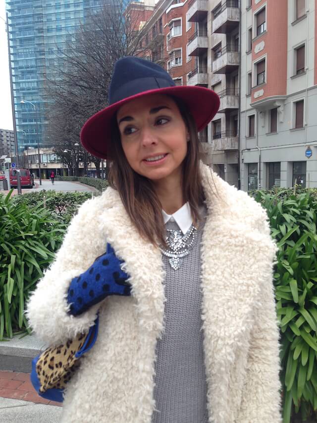 Look01-04