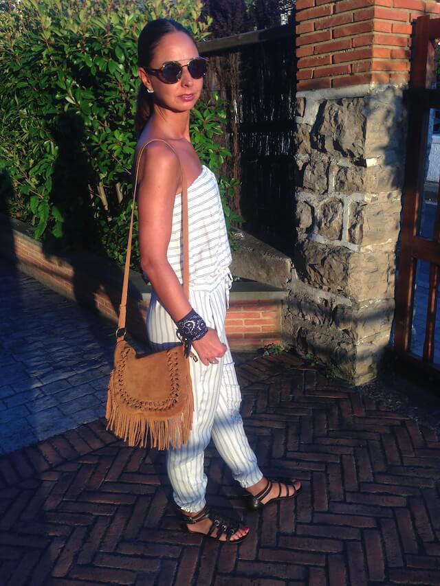 look mono marinero